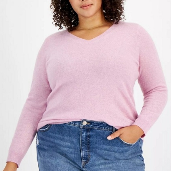 Charter Club Plus Size Chantilly V-neck Cashmere Sweater - Picture 1 of 5